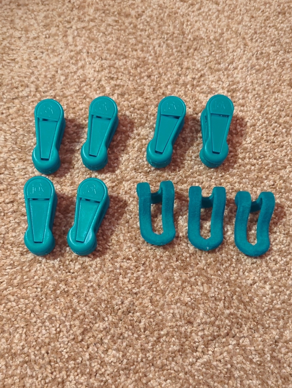 Joy Mangano Teal Closet Clips and Hooks Set